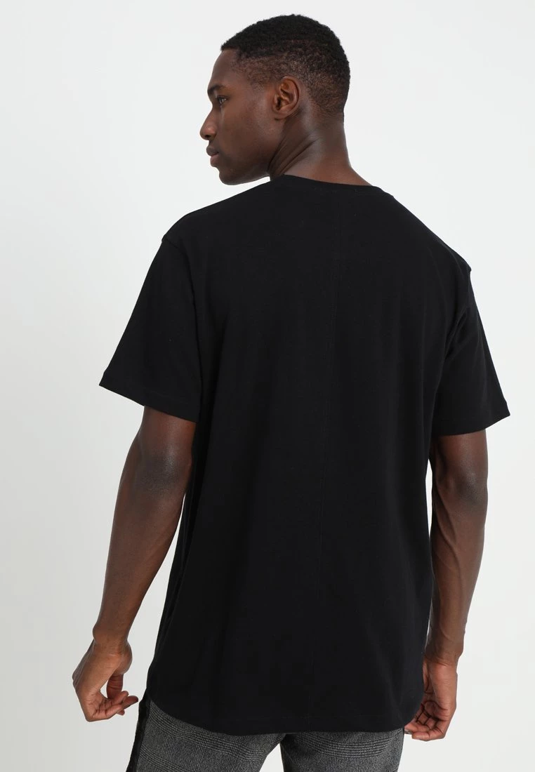 Bestpreis 👍 Mennace ESSENTIAL REGULAR RELAXED SIG TEE UNISEX - T-Shirt Basic - Black 🎉 – Bild 3