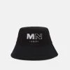 Auslauf 🧨 Mennace EMRBOIDERED LOGO UNISEX - Hut - Black 🧨