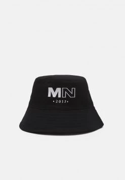 Auslauf 🧨 Mennace EMRBOIDERED LOGO UNISEX - Hut - Black 🧨