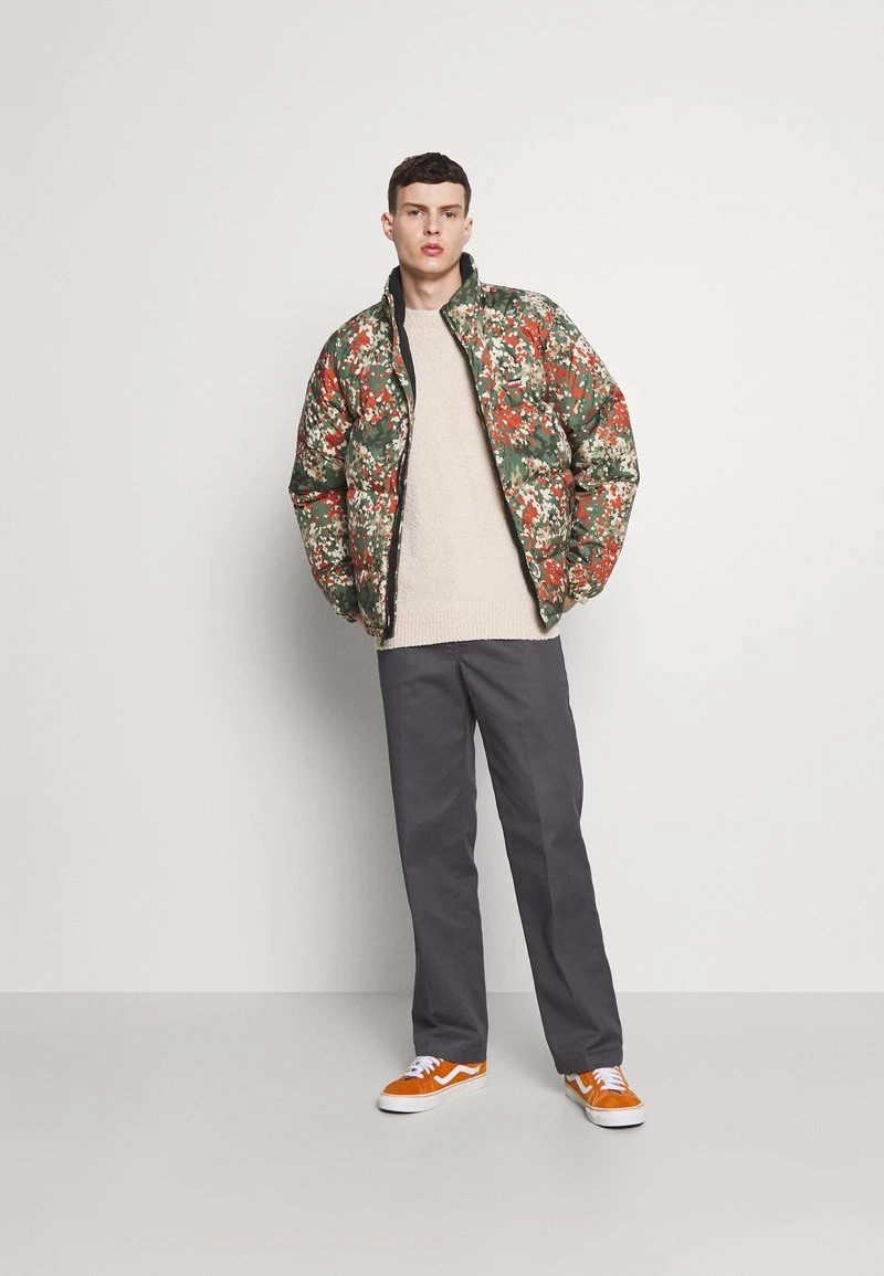 Besorgen ❤️ Mennace EVIAN BOUCLE SLOUCH KNIT UNISEX - Strickpullover - Cream 👏 – Bild 2