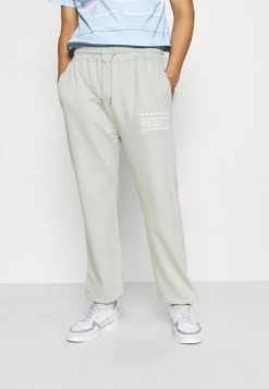 Billig 🛒 MENNACE SUNDAZE OVERSIZED JOGGER UNISEX - Jogginghose - Green ⭐