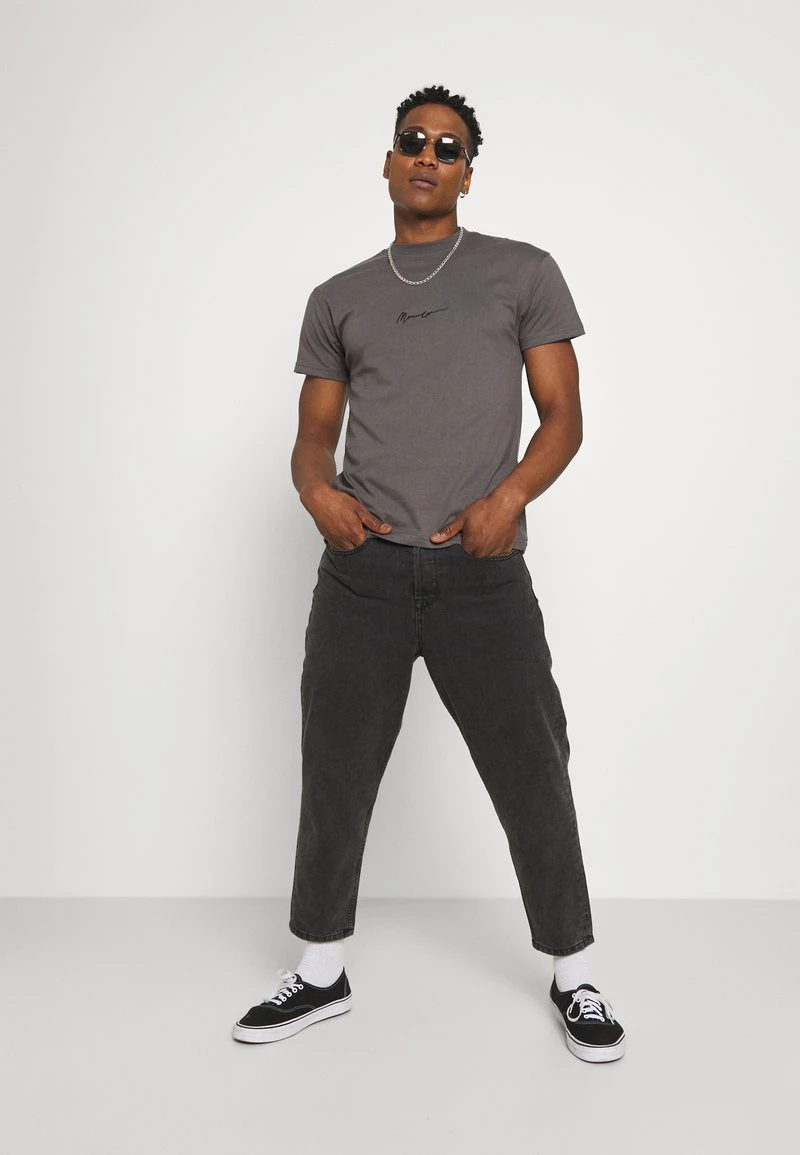 Bestpreis ⭐ Mennace ESSENTIAL REGULAR TEE - T-Shirt Basic - Charcoal, Unisex 🤩 – Bild 2