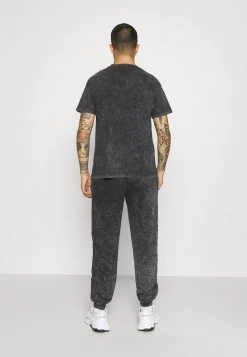 Besorgen 🛒 Mennace ROSEBOWL BANDANA REGULAR JOGGER - Jogginghose - Black, Herren 🛒