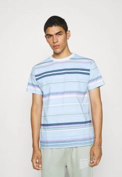 Schlussverkauf 👏 Mennace UNISEX SUNDAZE STRIPED REGULAR - T-Shirt Print - Light Blue 🥰