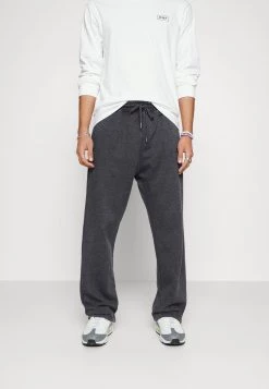 Top 10 ⭐ Mennace LOOSE FIT JOGGER - Jogginghose - Dark Grey, Herren 🔔